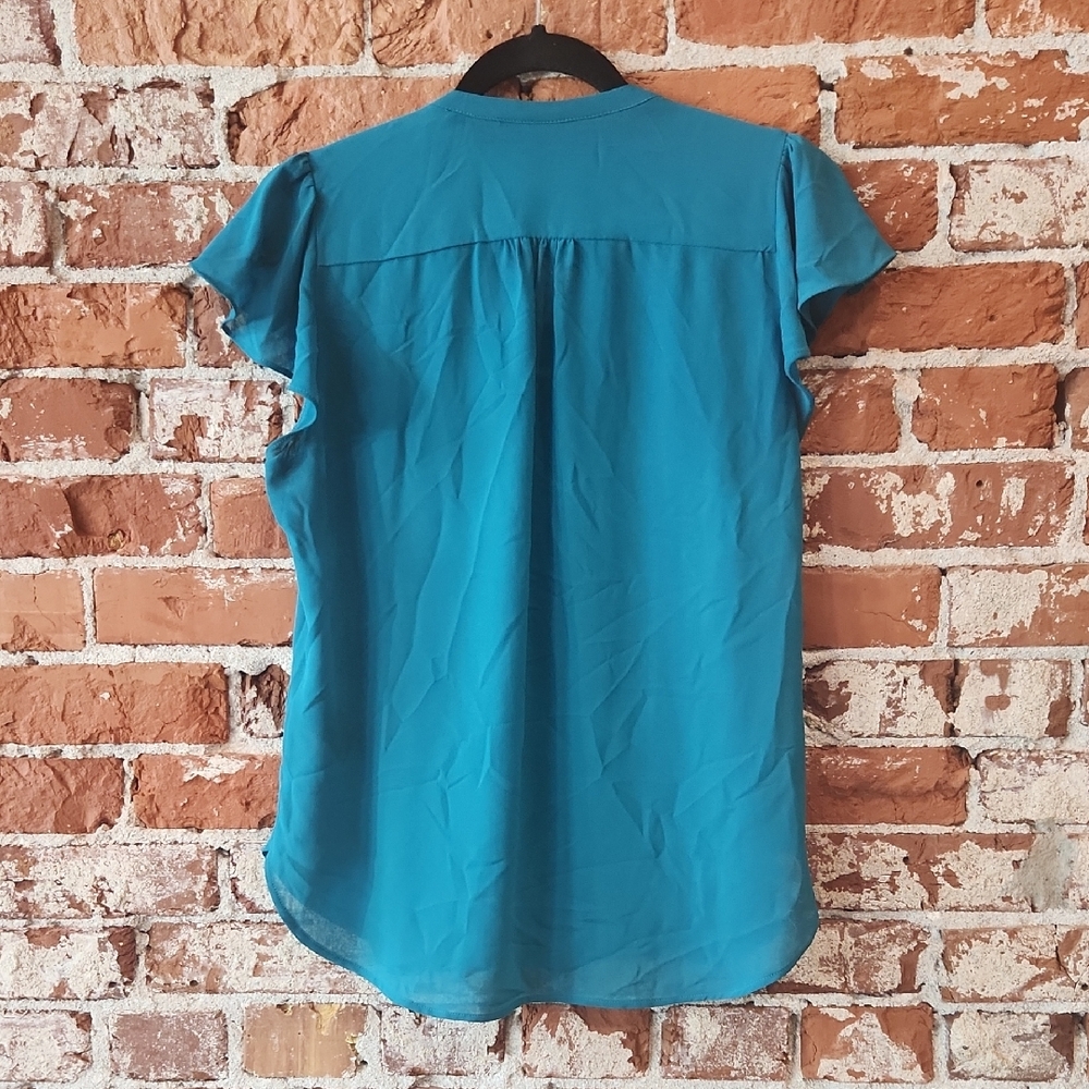 H&M Turquiose Button Up Pin Tucked Flutter Sleeve Blouse - Picture 5 of 10
